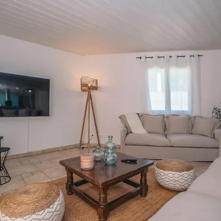 Et A Apartment Goudargues