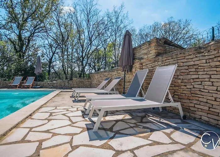 Et à Appartement Goudargues